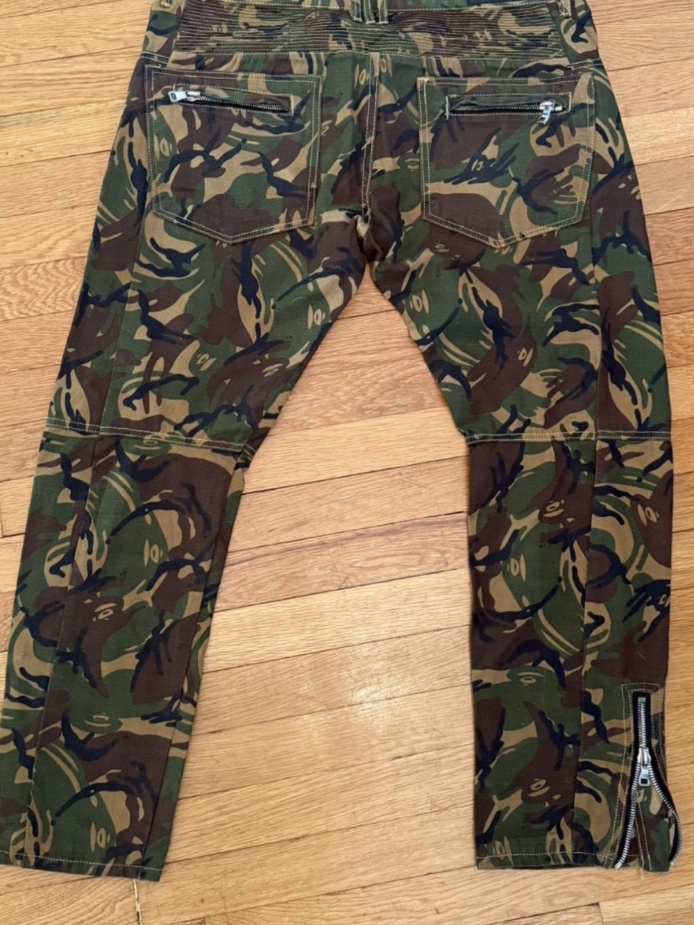 Balmain Men's Camouflage Skinny Jeans - Green, Brown